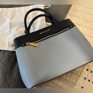 Michael Kors Saffiano Leather Tote Navy & Light Blue | Gold Hardware | Excellent